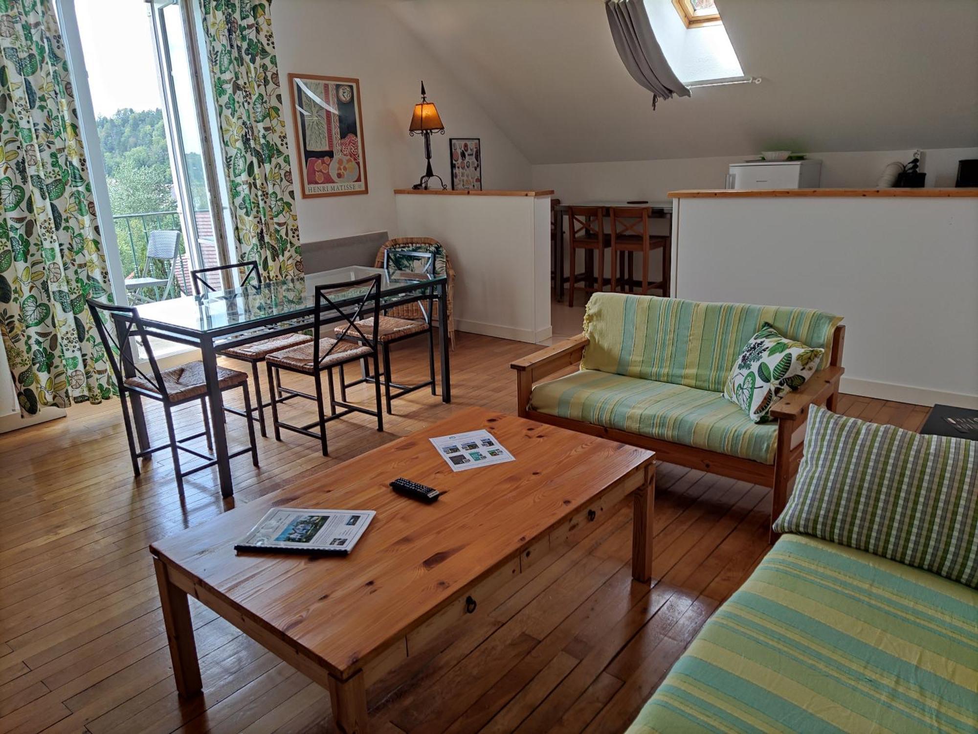 Villas-Du-Lac Appartements De Vacances Et Espace Spa Prive Clairvaux-les-Lacs Eksteriør bilde